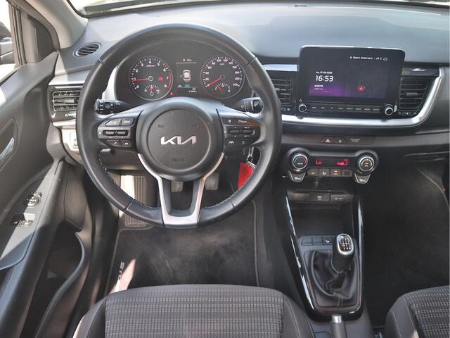 KIA Stonic 1.0 T-GDi MHEV DynamicLine | Navigatie | Camera | Sensoren | Climate + Cruise Control | Tot 10Jr. Kia-Garantie |