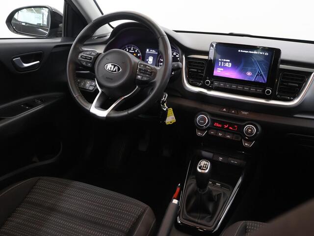 KIA Stonic 1.0 T-GDi MHEV DynamicLine | Navigatie | Parkeercamera | Apple Carplay/Android Auto | Climate Control | Cruise control |