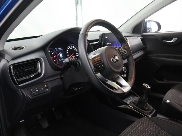 KIA Stonic 1.0 T-GDi MHEV DynamicLine | Navigatie | Parkeercamera | Apple Carplay/Android Auto | Climate Control | Cruise control |
