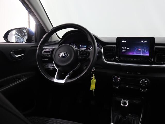KIA Stonic 1.0 T-GDi MHEV DynamicLine | Navigatie | Parkeercamera | Apple Carplay/Android Auto | Climate Control | Cruise control |