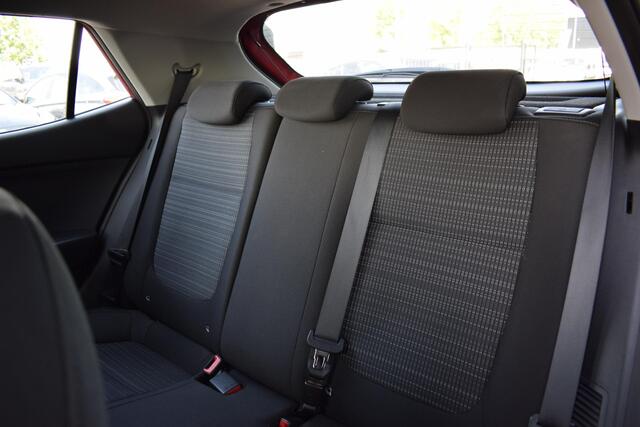 KIA Stonic 1.0 T-GDi MHEV DynamicLine | Apple CarPlay | Camera | Climate | Cruise