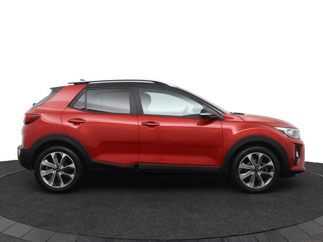 KIA Stonic 1.0 T-GDi DynamicPlusLine - Keyless - LM Velgen - Navigatie - Cruise Control - Apple CarPlay/Android Auto - Fabrieksgarantie tot 10-2026