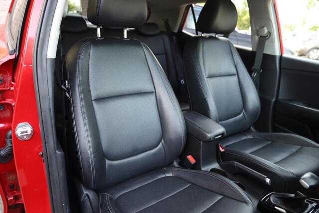 KIA Stonic 1.0 T-GDi ExecutiveLine TREKHAAK-AFN STOEL+STUURVERWARMING CAMERA CARPLAY LEER CLIMA NAVI PDC 17''LMV NAP ENZ.