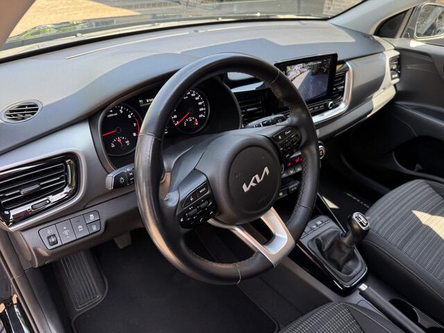 KIA Stonic 1.0 T-GDi MHEV DynamicLine Climate Control Camera Navi Carplay