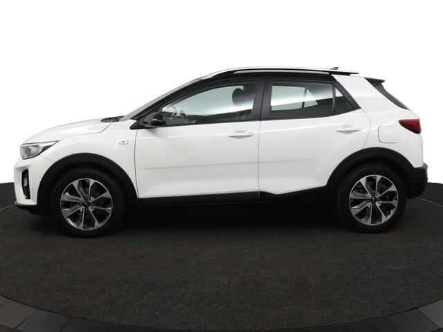 KIA Stonic 1.0 T-GDi DynamicLine - Achteruitrijcamera - Apple Carplay/Android Auto - Cruise Control - Virena Zekerheidspakket t.w.v. ¤895