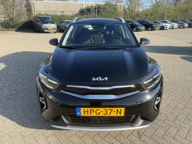 KIA Stonic 1.0 T-GDi MHEV DynamicLine NAVI + CAMERA