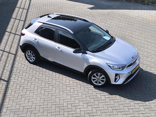KIA Stonic 1.0 T-GDi MHEV DynamicPlusLine android & carplay, adaptieve cruise, Navi, Camera, Climate control,1e eigenaar