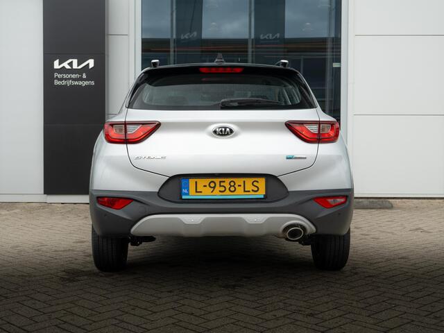 KIA Stonic 1.0 T-GDi MHEV DynamicLine | Navi | Achteruitrijcamera | Clima | CarPlay |