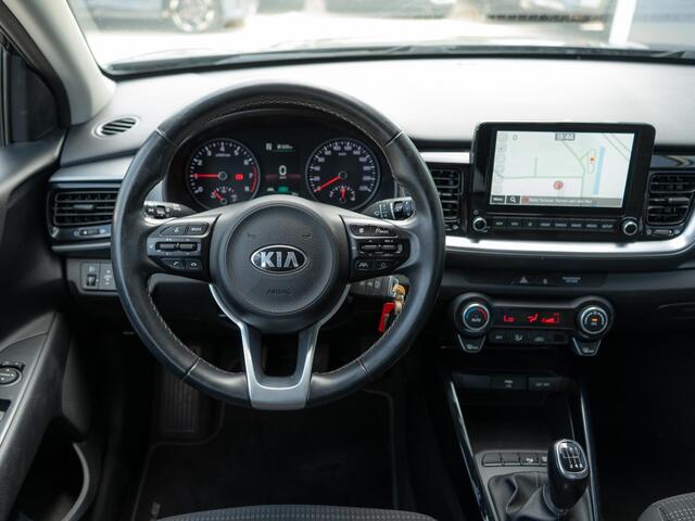KIA Stonic 1.0 T-GDi MHEV DynamicLine | Navigatie | Achteruitrijcamera | Trekhaak |