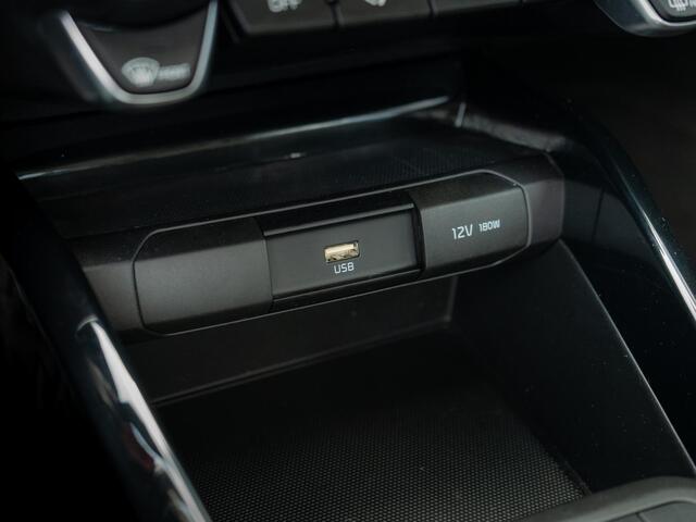 KIA Stonic 1.0 T-GDi MHEV DynamicLine | Navigatie | Achteruitrijcamera | Trekhaak |