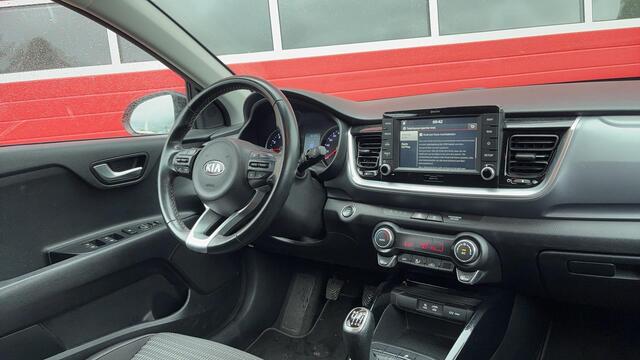 KIA Stonic 1.0 T-GDi DynamicLine 1STE EIG / TREKHAAK / CAMERA / CARPLAY / NAVI / CLIMA / PDC / BLUETOOTH / CRUISE / NL-AUTO