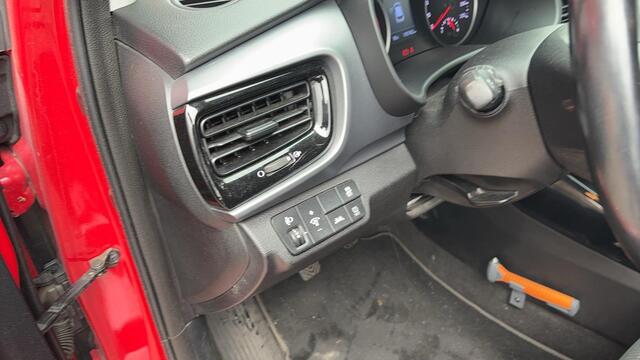 KIA Stonic 1.0 T-GDi DynamicLine 1STE EIG / TREKHAAK / CAMERA / CARPLAY / NAVI / CLIMA / PDC / BLUETOOTH / CRUISE / NL-AUTO