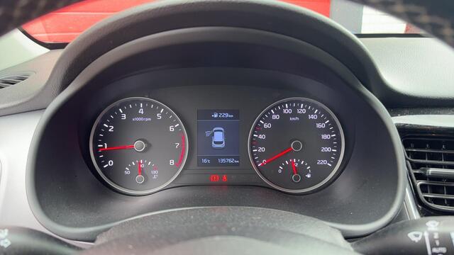 KIA Stonic 1.0 T-GDi DynamicLine 1STE EIG / TREKHAAK / CAMERA / CARPLAY / NAVI / CLIMA / PDC / BLUETOOTH / CRUISE / NL-AUTO