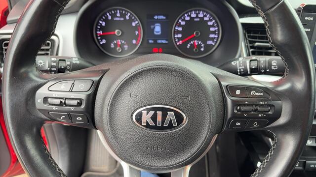 KIA Stonic 1.0 T-GDi DynamicLine 1STE EIG / TREKHAAK / CAMERA / CARPLAY / NAVI / CLIMA / PDC / BLUETOOTH / CRUISE / NL-AUTO