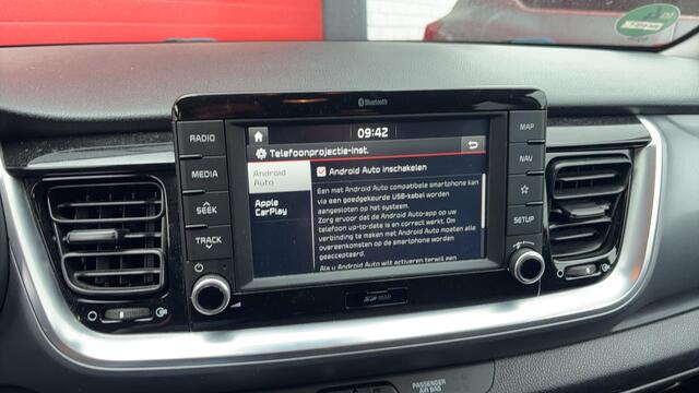 KIA Stonic 1.0 T-GDi DynamicLine 1STE EIG / TREKHAAK / CAMERA / CARPLAY / NAVI / CLIMA / PDC / BLUETOOTH / CRUISE / NL-AUTO