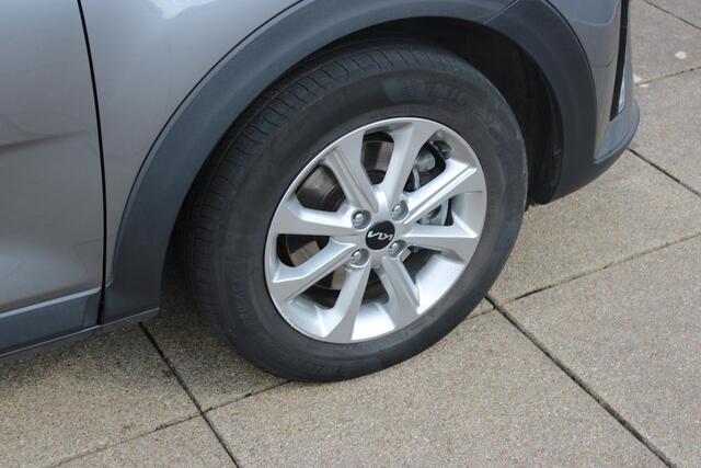 KIA Stonic 1.0 T-GDi MHEV DynamicLine AUTOMAAT NAVIGATIE, ACHTERUITRIJCAMERA, LICHT METALEN VELGEN