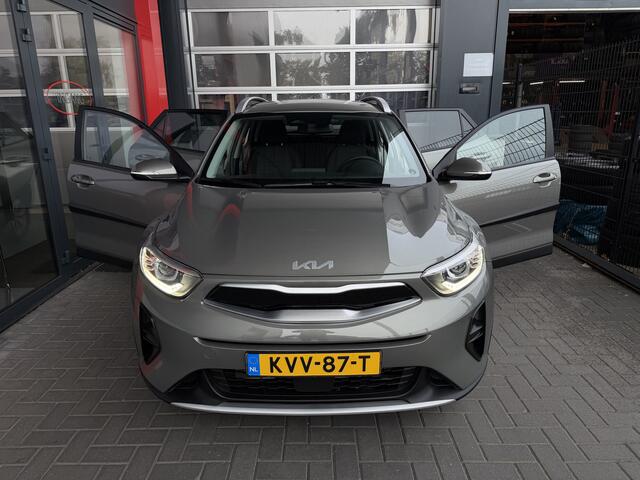 KIA Stonic 1.0 T-GDI MHEV DynamicLine Automaat/ACC/Apple Carplay/stoel- en stuurverwarming,