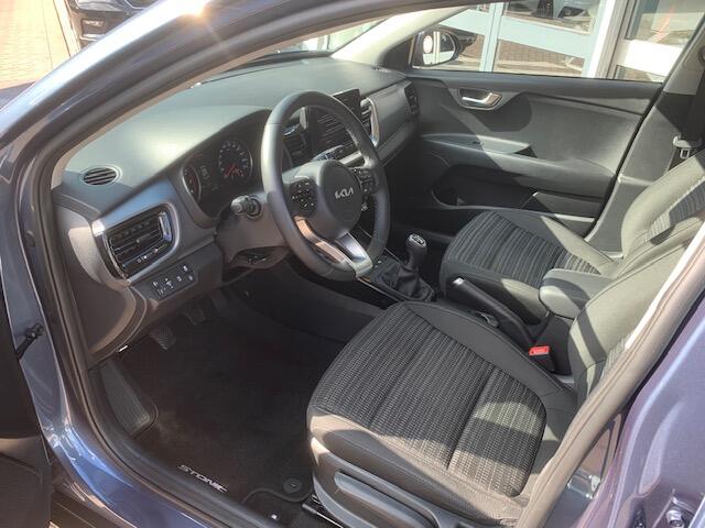KIA Stonic 1.0 T-GDi MHEV DynamicPlusLine, navigatie, camera .