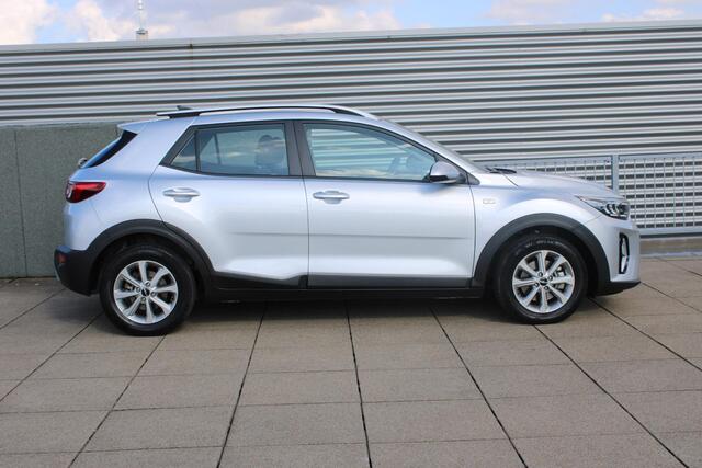 KIA Stonic 1.0 T-GDi MHEV DynamicLine NAVIGATIE, ACHTERUITRIJCAMERA, LICHT METALEN VELGEN