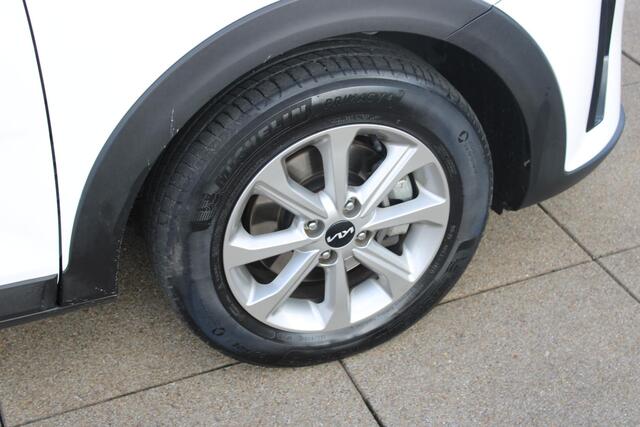 KIA Stonic 1.0 T-GDi MHEV DynamicLine NAVIGATIE, ACHTERUITRIJCAMERA, LICHT METALEN VELGEN