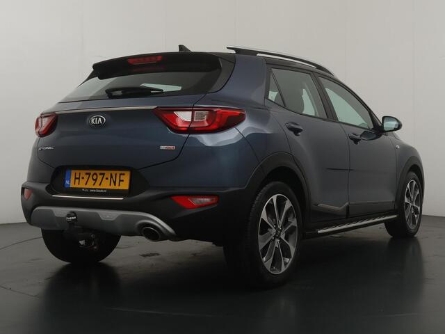 KIA Stonic 1.0 T-GDi DynamicLine Automaat - Navigatie - Apple Carplay/Android Auto - Lichtmetalen velgen - Trekhaak