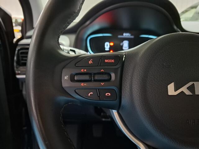 KIA Stonic 1.0 T-GDi MHEV DynamicLine Apple Carplay/Android Auto, Navigatie, Camera.