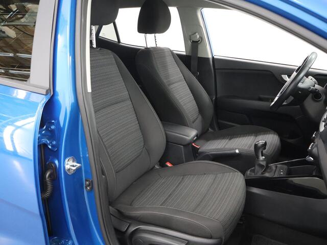 KIA Stonic 1.0 T-GDi MHEV DynamicPlusLine | Trekhaak | Navigatie | Achteruitrijcamera | Climate Control | Adaptieve Cruise Control |
