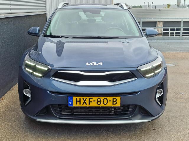 KIA Stonic 1.0 T-GDi MHEV DynamicLine NL-auto, Parkeersensoren, Navigatie, Climate control, Apple CarPlay/Android auto, achteruitrijcamera,