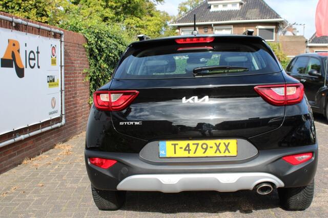 KIA Stonic 1.0 Turbo 120 pk Mild Hybrid Dynamic Line /camera/AppleCP/AndroidA