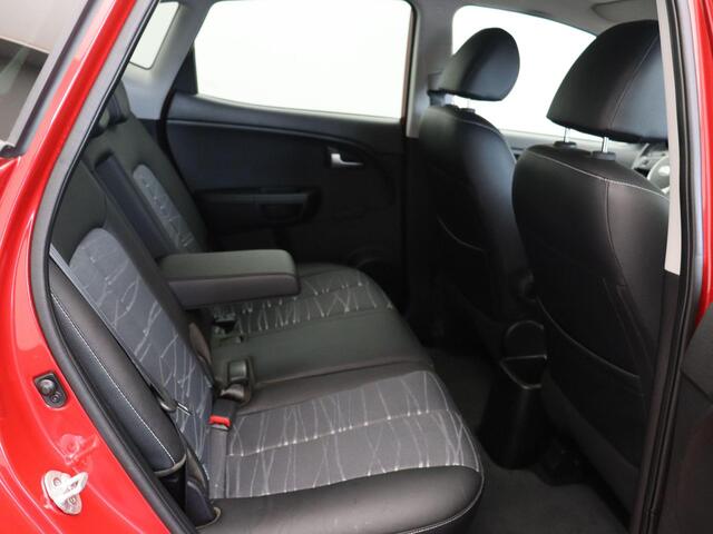 KIA VENGA 1.6 CVVT DynamicPLusLine | Trekhaak | Navigatie | Climate Control | Achteruitrijcamera |