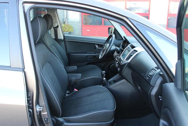 KIA VENGA 1.4 CVVT DynamicLine Navi/Camera/NL Auto