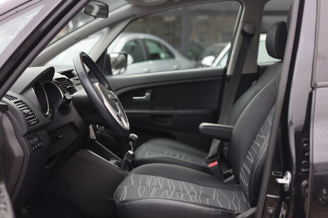 KIA VENGA 1.4 CVVT NAVI | PANO | CAMERA | 1e EIG!