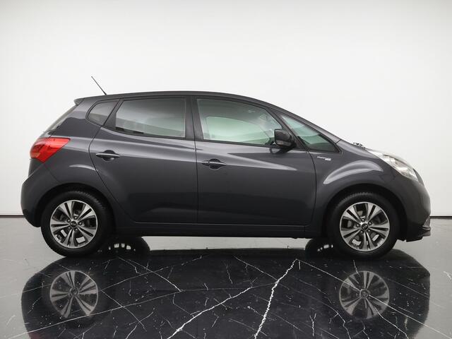 KIA VENGA 1.6 CVVT DCT6 ExecutiveLine Automaat - Navigatie - Camera - Climate control - Cruise control - Trekhaak - 12 maanden garantie