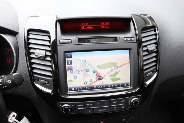 KIA VENGA 1.6 CVVT ExecutiveLine Automaat. Panoramadak, navigatie, dealeronderhouden!