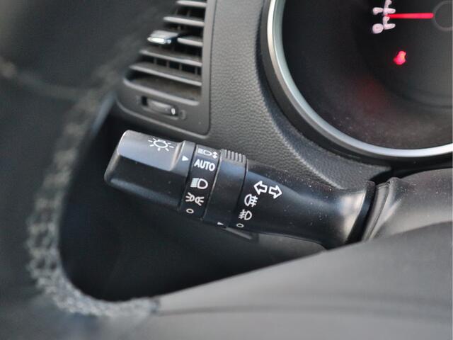 KIA VENGA 1.6 CVVT DynamicLine Automaat | Navigatie | Camera | ECC-Airco | Cruise Control | Tot 10Jr. Kia Garantie