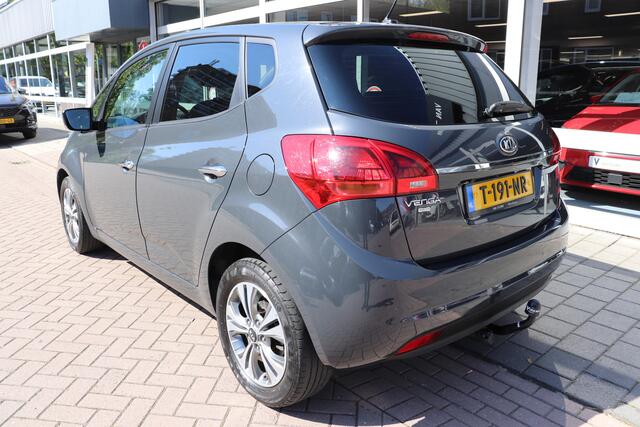 KIA VENGA 1.6 CVVT ExecutiveLine Automaat. Trekhaak, navigatie.