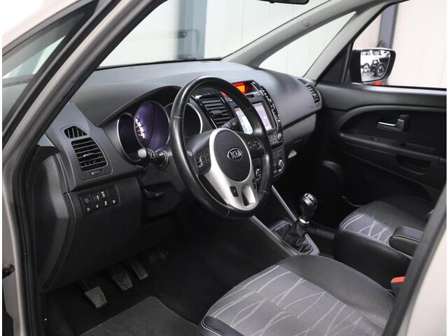 KIA VENGA 1.4 CVVT DynamicPLusLine | 1ste eigenaar | Armsteun | Bluetooth | Camera | Climate Control | Cruise Control | LED | Navigatie | Parkeersensoren | Isofix | Privacy Glass |