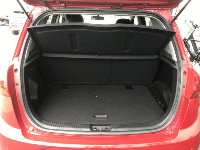 KIA VENGA 1.4 DynamicPLusLine