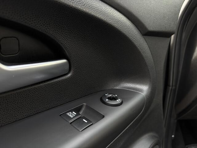 KIA VENGA 1.4 CVVT DynamicPLusLine | Navi | Achteruitrijcamera | Parkeersensoren | Climate Control | Cruise Control