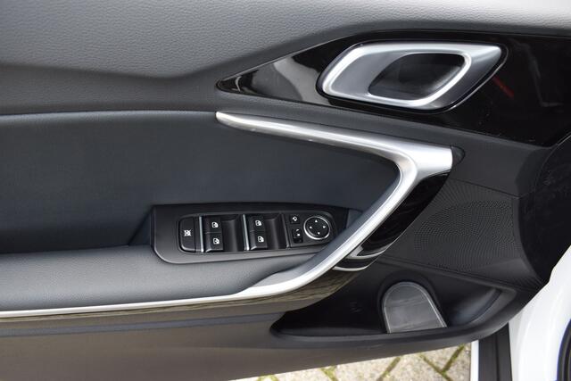 KIA Xceed 1.5 T-GDi GT-Line MY25 ECC Cr.Control Navi+Camera+BT Pano-dak Stoel+StuurVerw. Keyless 7jr.Garantie