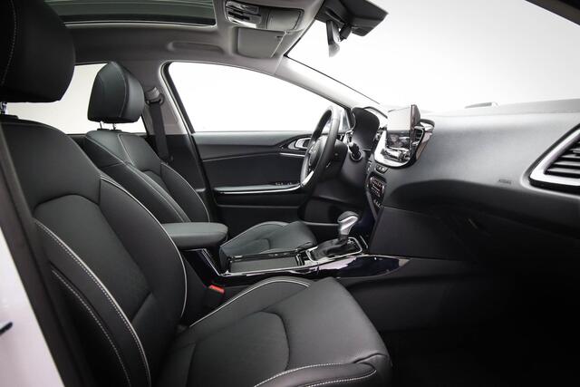 KIA Xceed 1.6 GDi PHEV ExecutiveLine | PANORAMADAK | STOELKOELING | STUURWIELVERWARMING | ACC | DRAADLOZE LADER | CAMERA | 18"