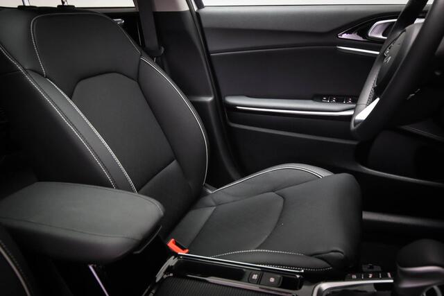 KIA Xceed 1.6 GDi PHEV ExecutiveLine | PANORAMADAK | STOELKOELING | STUURWIELVERWARMING | ACC | DRAADLOZE LADER | CAMERA | 18"