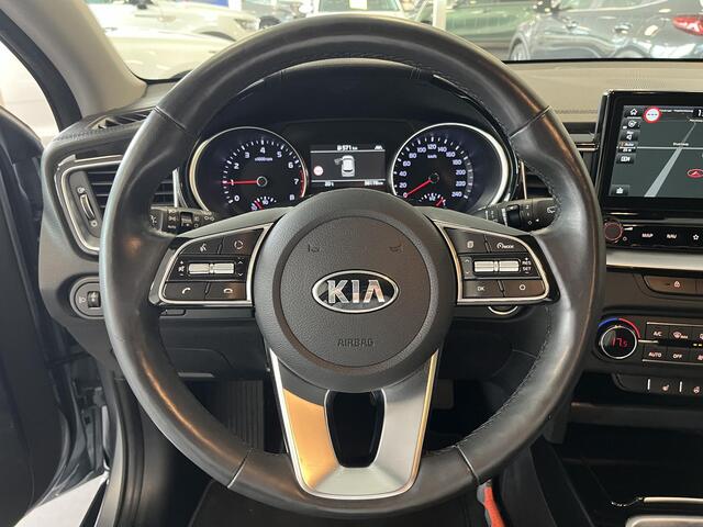 KIA Xceed 1.0 T-GDi ExecutiveLine Stoel en Stuurverwarming, Apple Carplay, Android Auto, Cruisecontrol, Klimaat Controle, Lichtmetalen Velgen