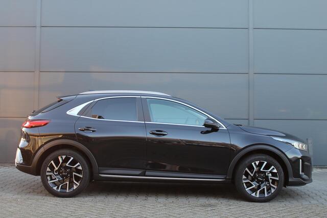 KIA Xceed 1.0 T-GDi DynamicPlusLine | Stoel/Stuurwielverwarming | Navigatie | Parkeercamera | Climate control