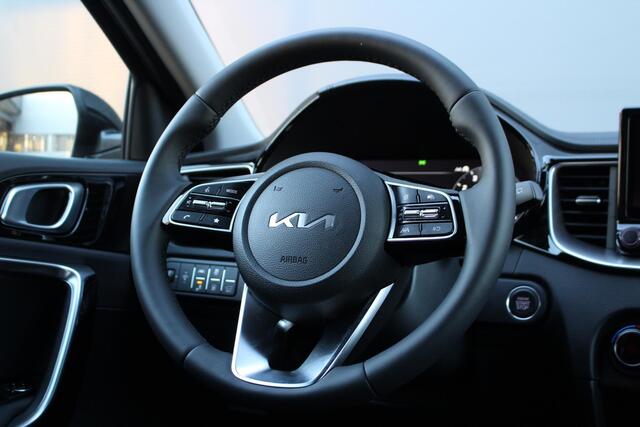 KIA Xceed 1.0 T-GDi DynamicPlusLine | Stoel/Stuurwielverwarming | Navigatie | Parkeercamera | Climate control
