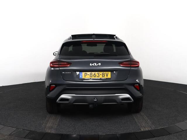 KIA Xceed 1.5 T-GDI MHEV Black Edition utomaat - glazen schuif-/kanteldak - Cruise control adaptief - Navigatie - Fabrieksgarantie tot 02-2029