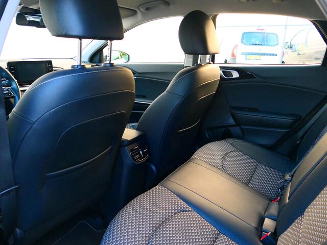 KIA Xceed 1.6 GDi PHEV DynamicLine - Camera, stoel en stuurverwarming, sensor v+a, dakrails