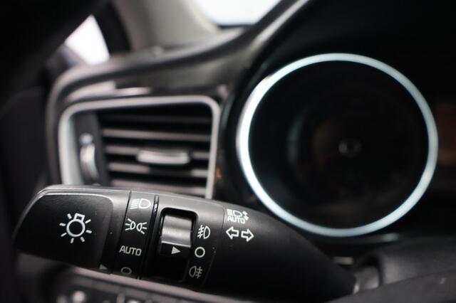 KIA Xceed 1.0 T-GDi DynamicLine | Carplay | Camera