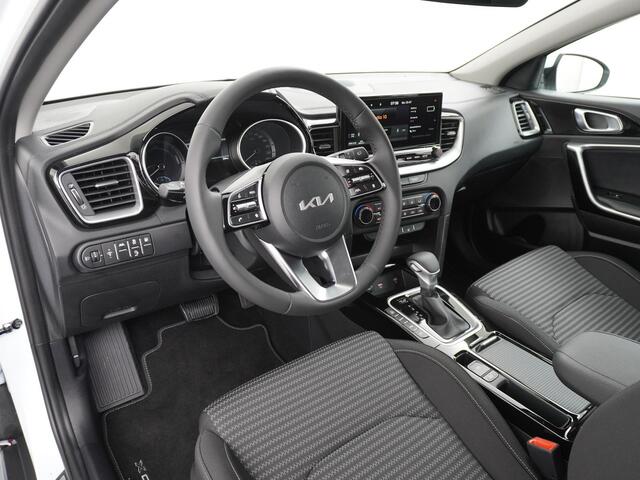 KIA Xceed 1.6 GDi PHEV Navigatie | Keyless | Stoelverwarming |
