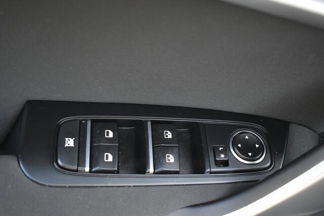 KIA Xceed Xceed 1.5 T-GDI Prestige/ camera
